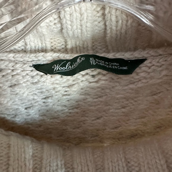 Cream and Tan Woolrich Sweater - Picture 3 of 6